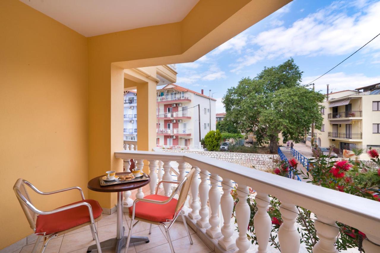 לימנריה Hotel Asterias מראה חיצוני תמונה